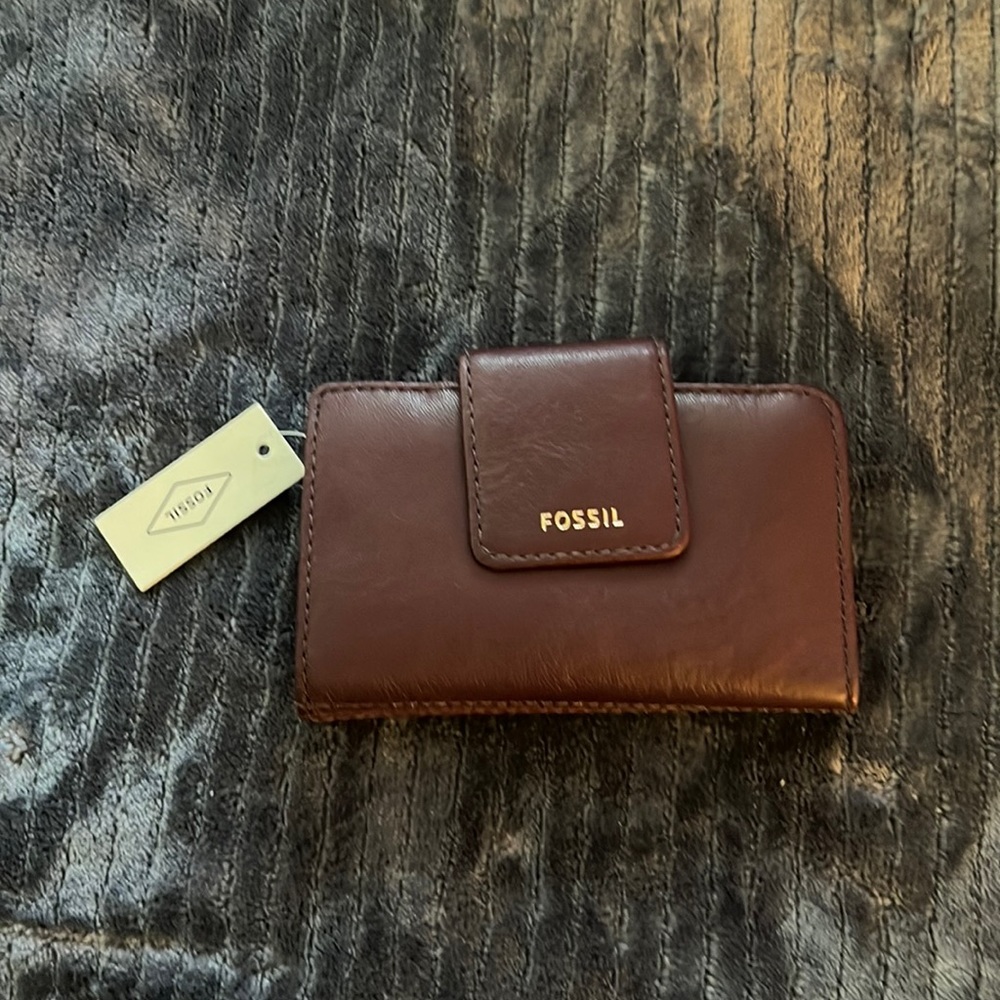 Fossil Wallet - Picture 2 of 5